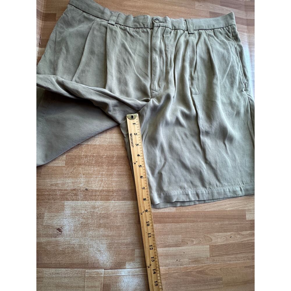 Tommy Bahama khaki, silk, men's flat front Chino golf shorts size 38 - Picture 7 of 14